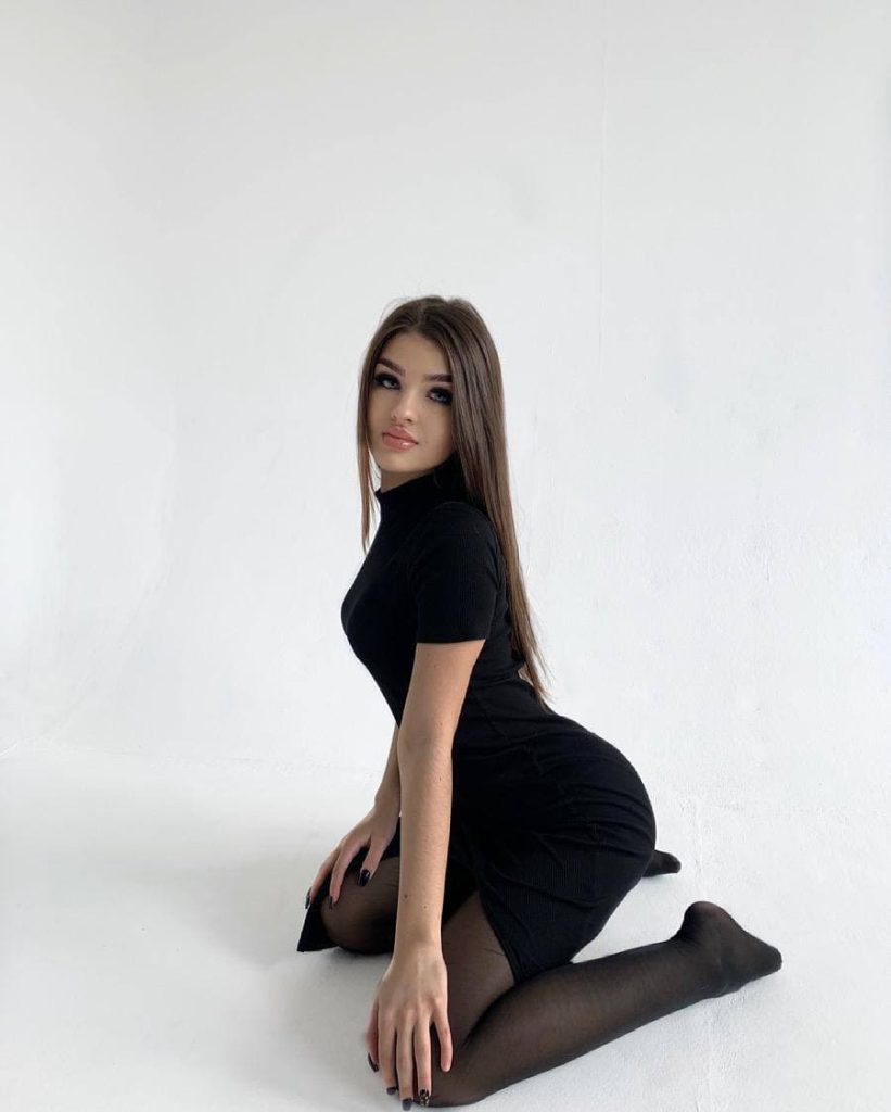 Услуги эскорта от Юлия escort-moscow.pro